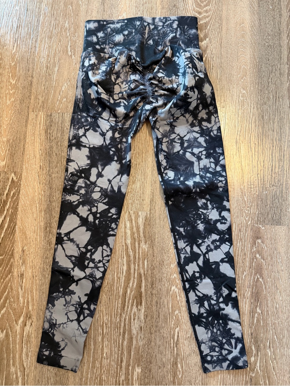 workout leggings - Picture 4 of 5